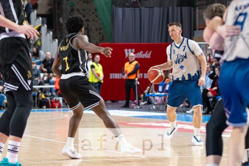 DSC 5926 af7pl (1) (1)